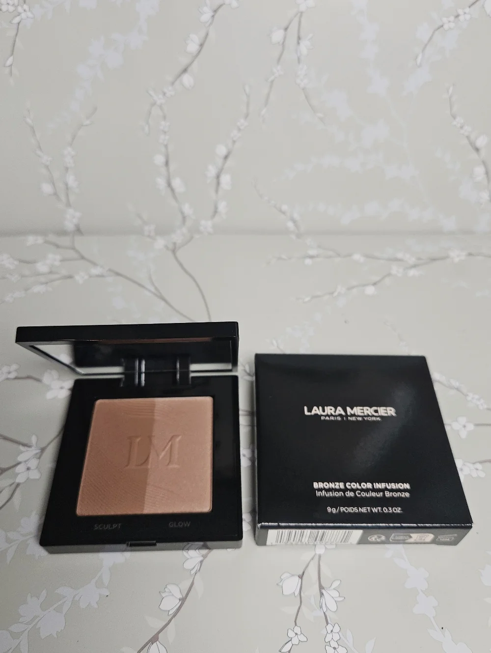 laura mercier laura mercier