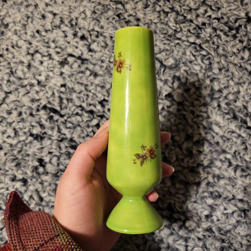 Vintage 70s Bud Vase Home Accents Floral Flower Vase Retro Funky Cool Grannycore