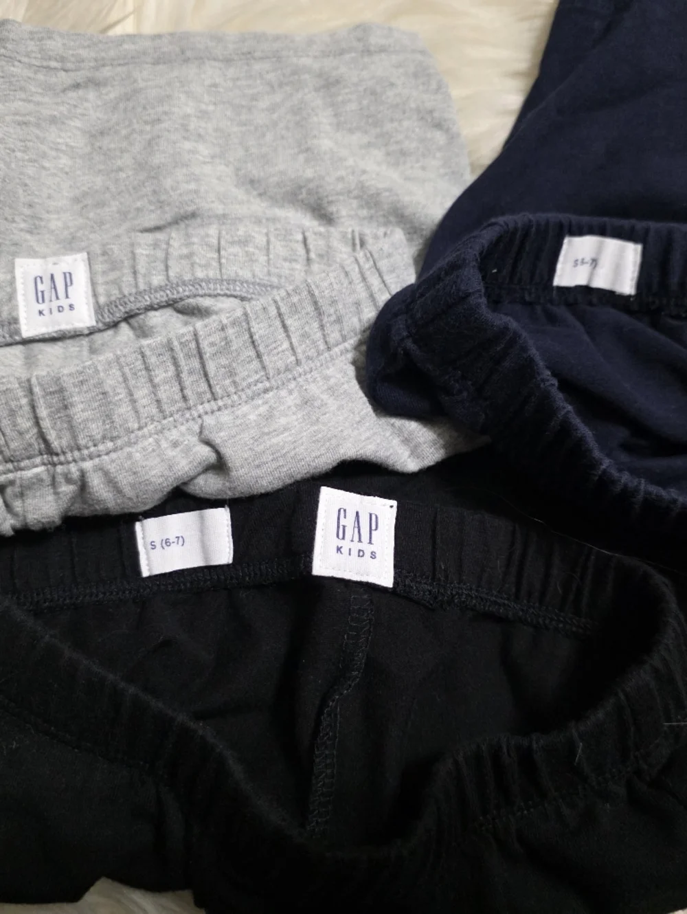 GAP Kids 3-Pack Elastic-Waist Shorts in Gray, Black & Navy