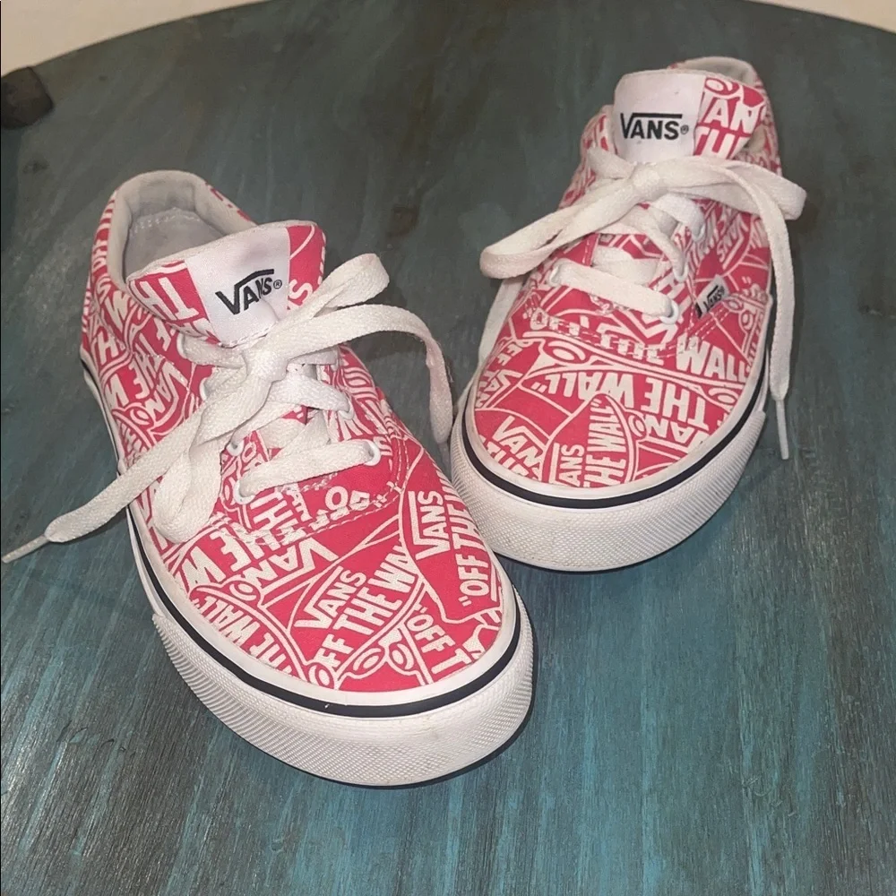 Vans Kids Graphic Red and White Sneakers, Size 2.5