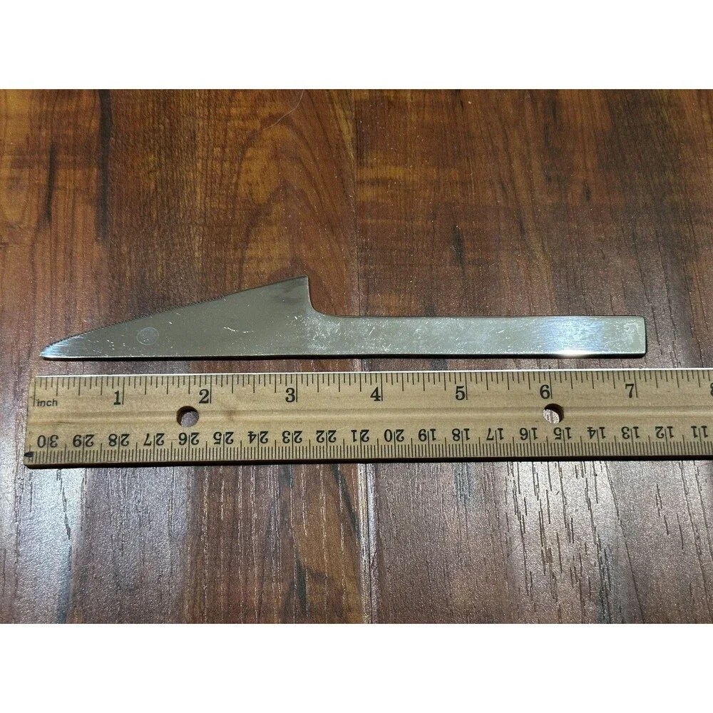 Set of (6) Vintage Midget Japan Stainless Steel 7.25” Knives in Box