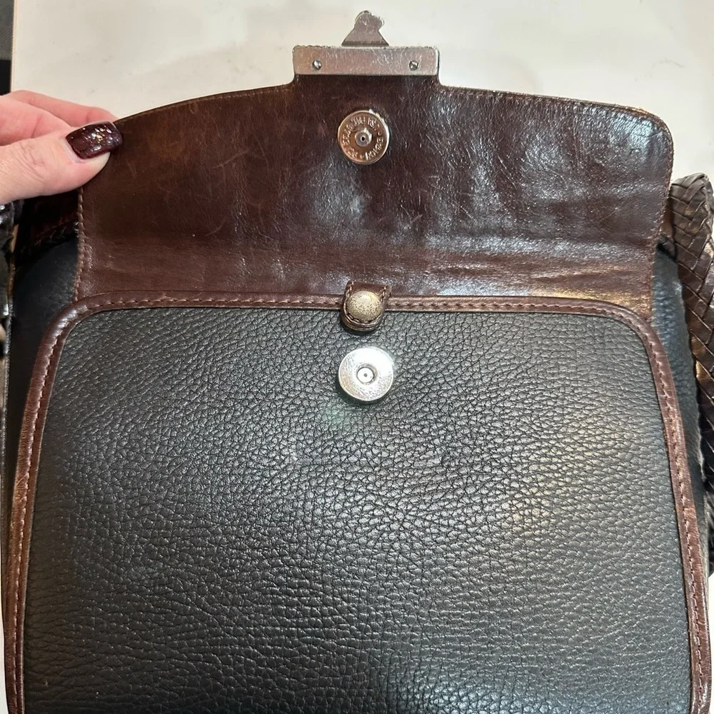 Brighton Black Brown Croc Embossed Leather Crossbody Purse w Organizer