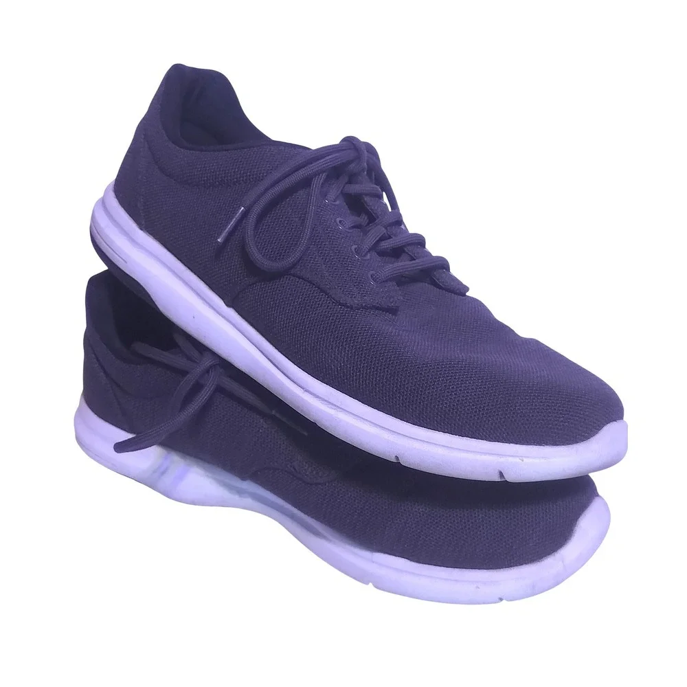 Travis Mathew The Daily Knit Mens 10.5 Sneakers Shoes Black White 1MAA221 casual