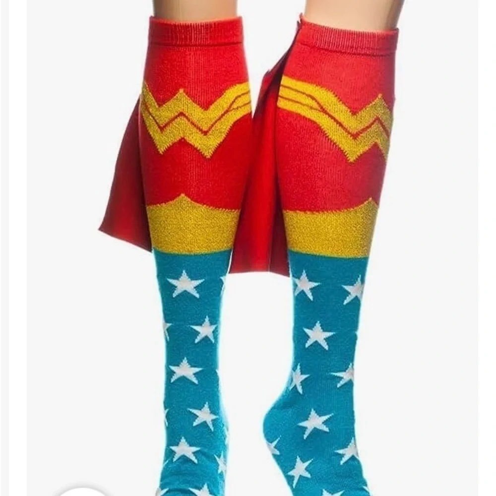 Holiday Wonder Woman Superhero Adult Knee High Cape Sock Festive Costplay M