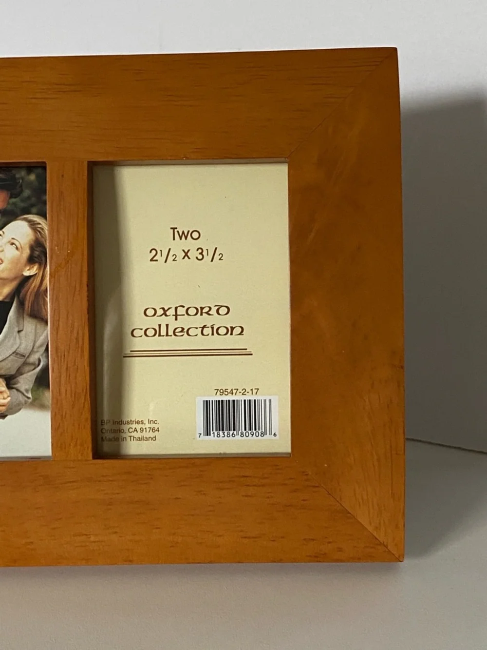 Unbranded double frame