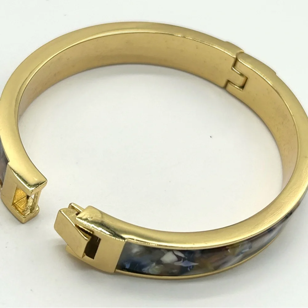 J. Crew measurement one across