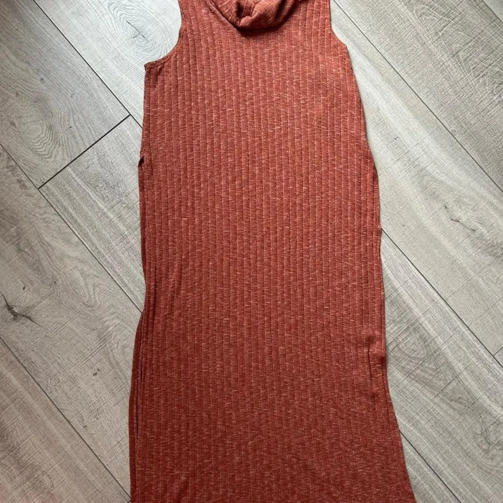 FREE PEOPLE | FP Beach Rust Ribbed Sleeveless Cowl Neck Midi Dress - Size M
