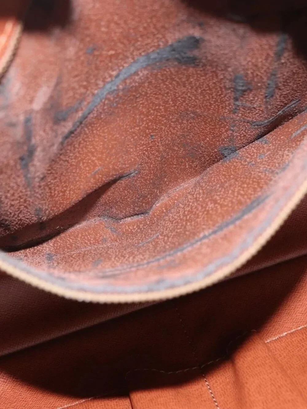 Louis Vuitton louis vuitton