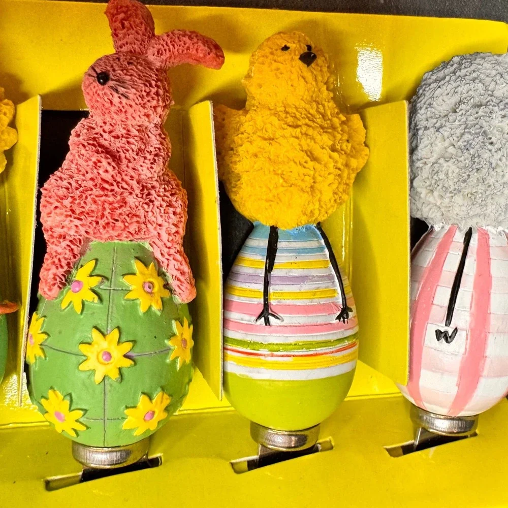 New 90s Boston Warehouse Easter Egg Chick Bunny‎ Sheep Cheese Knife Set Spring