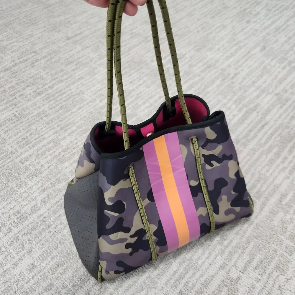 Neoprene large tote bag green camouflage