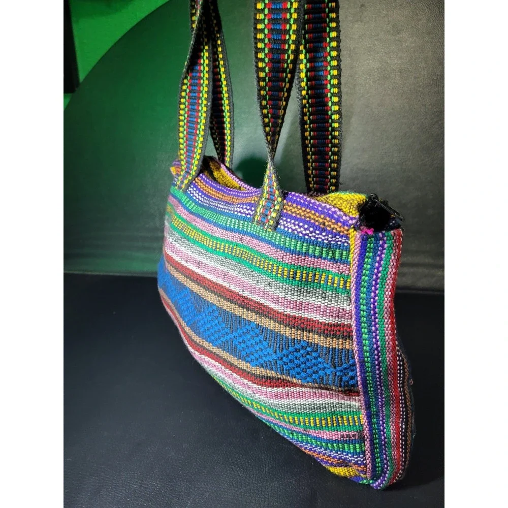 Riviera Maya Pinzon Hobo Shoulder Bag Bright Striped Woven Zipper Purse Beach