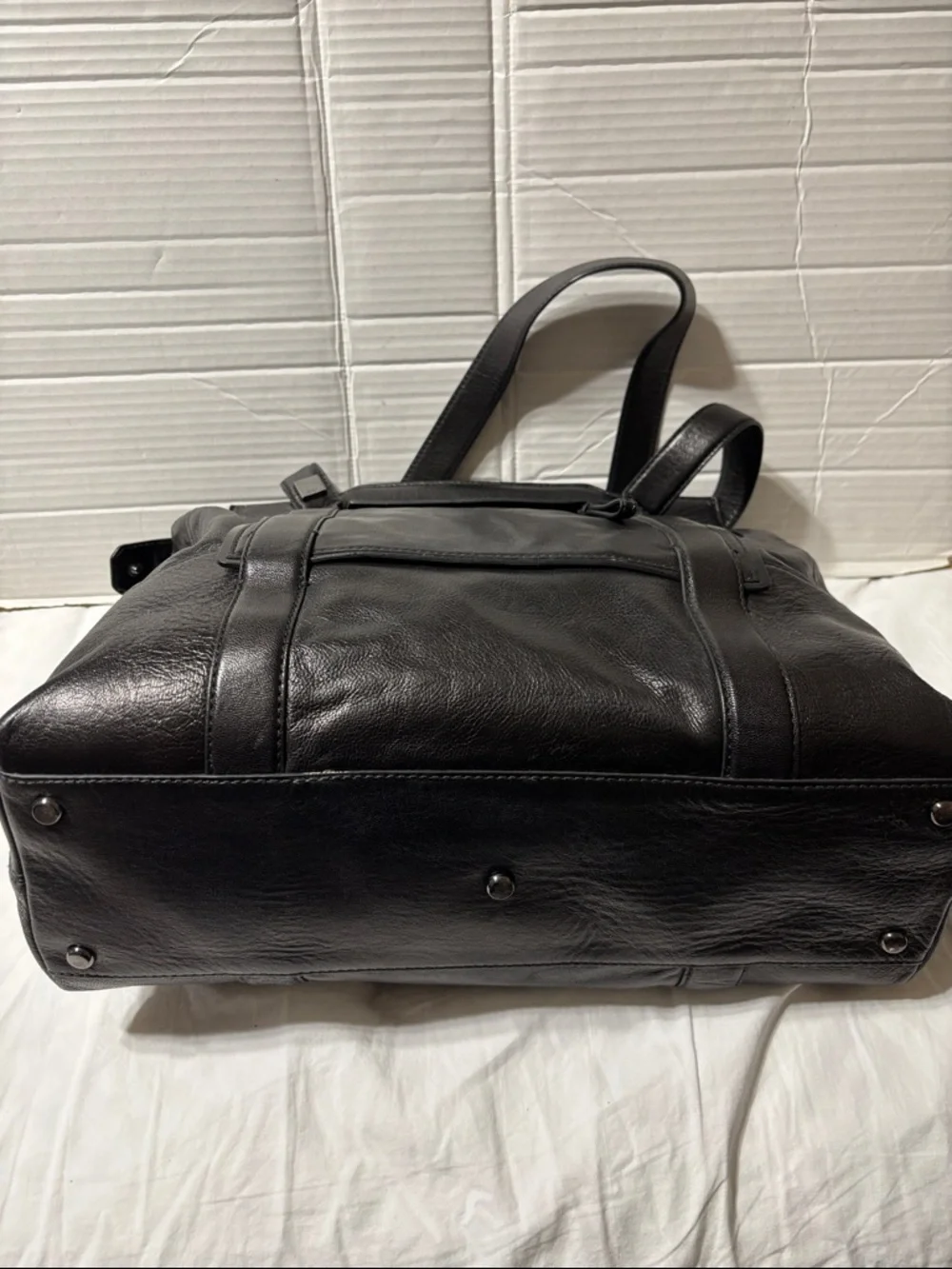 HUGO structured black
