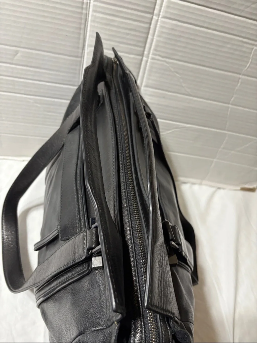 HUGO structured black
