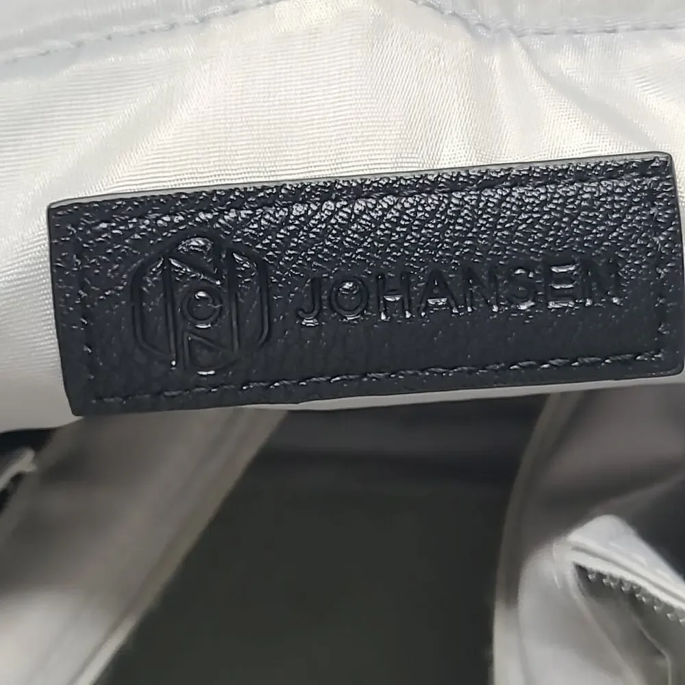 Johnasen bag leather