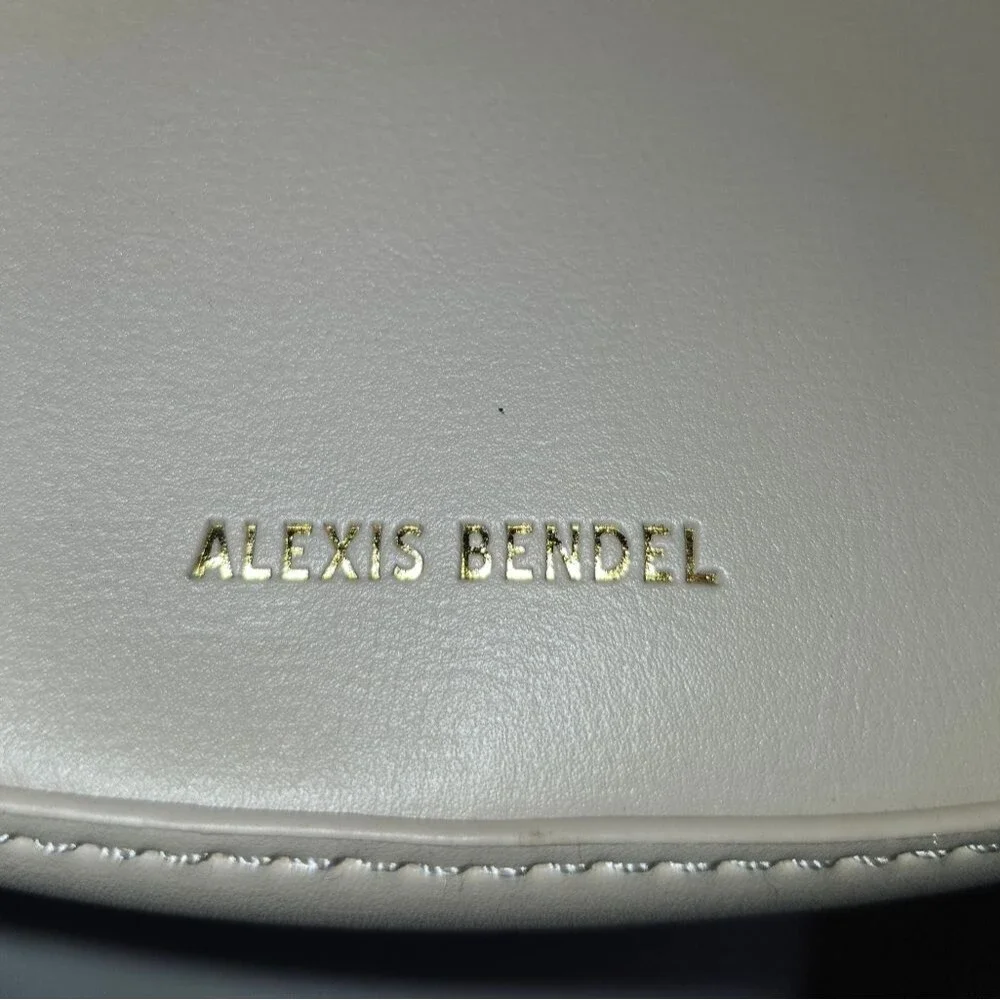 N/A alexis bendel