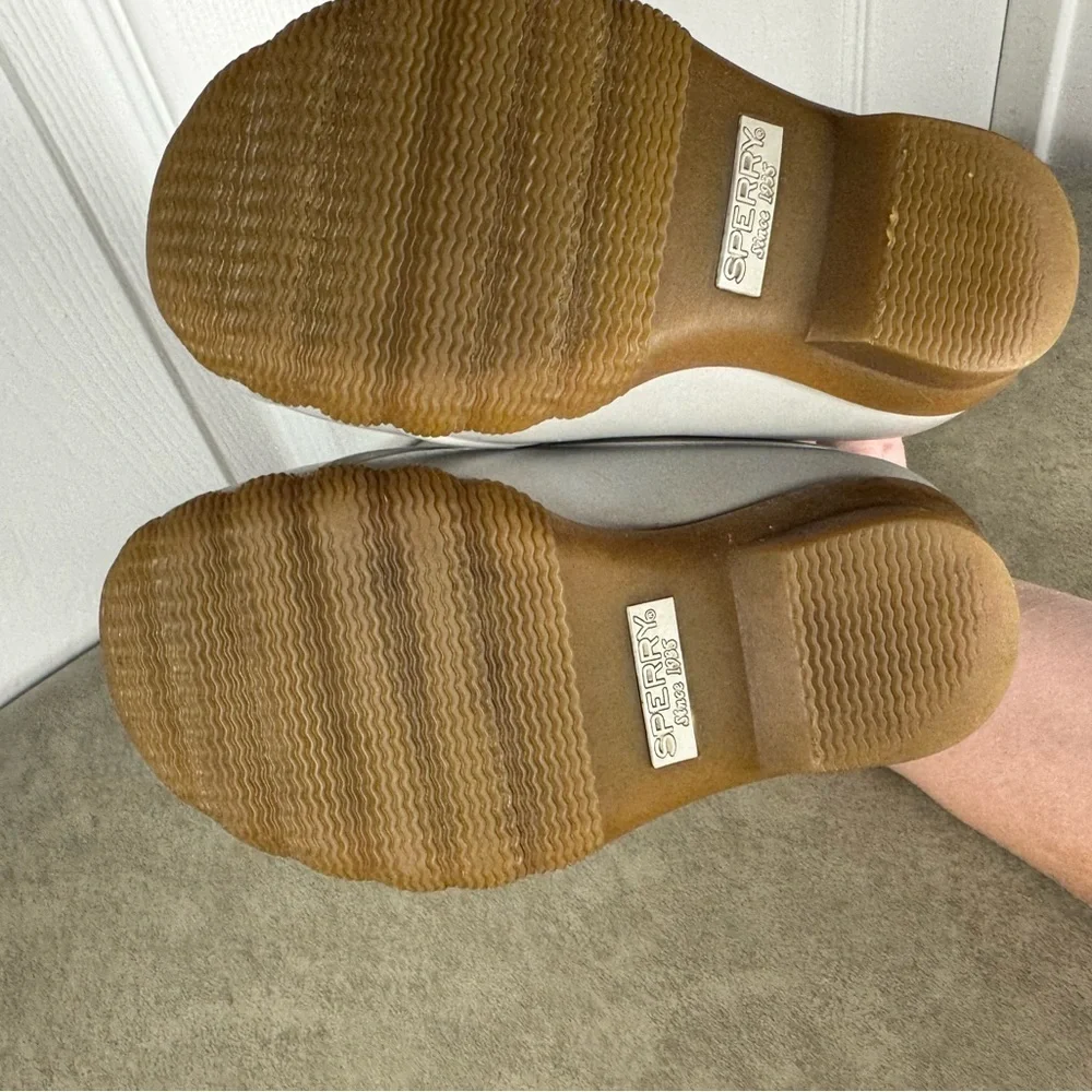 Sperry metallic rubber