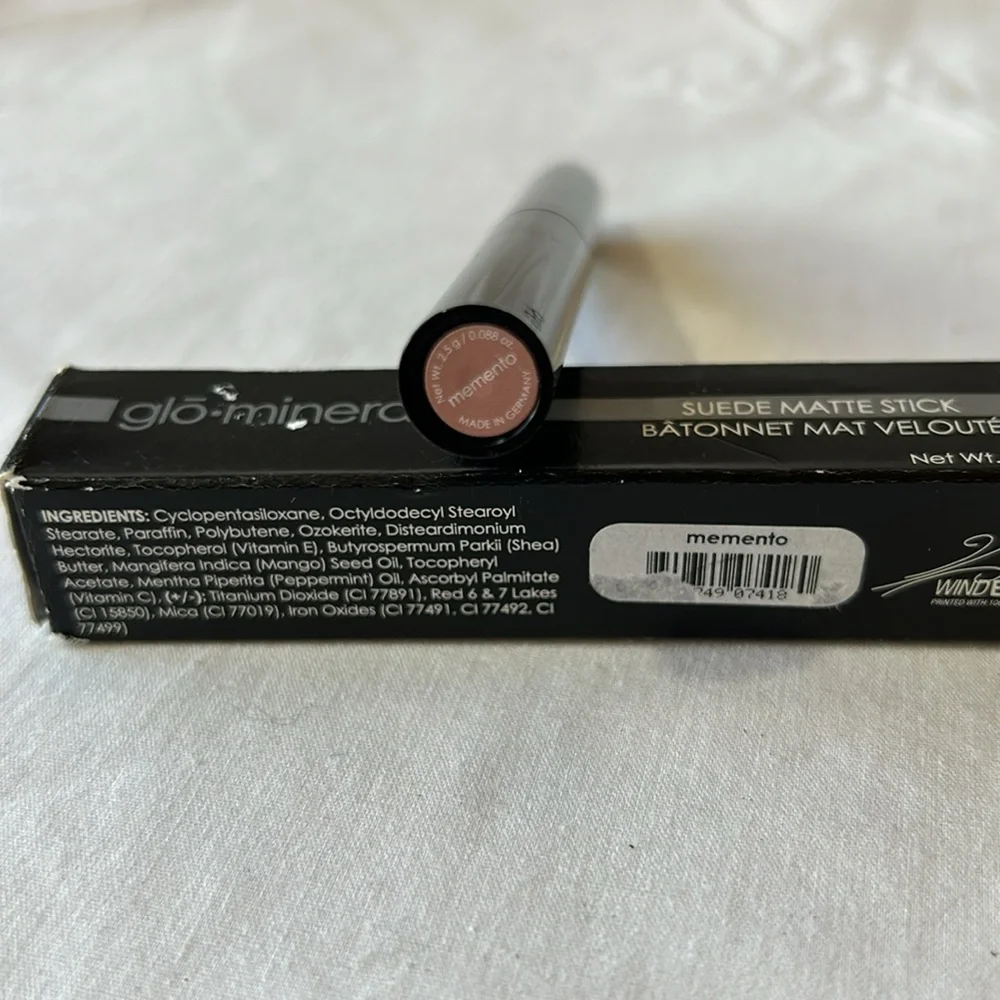 Glo Minerals lips color
