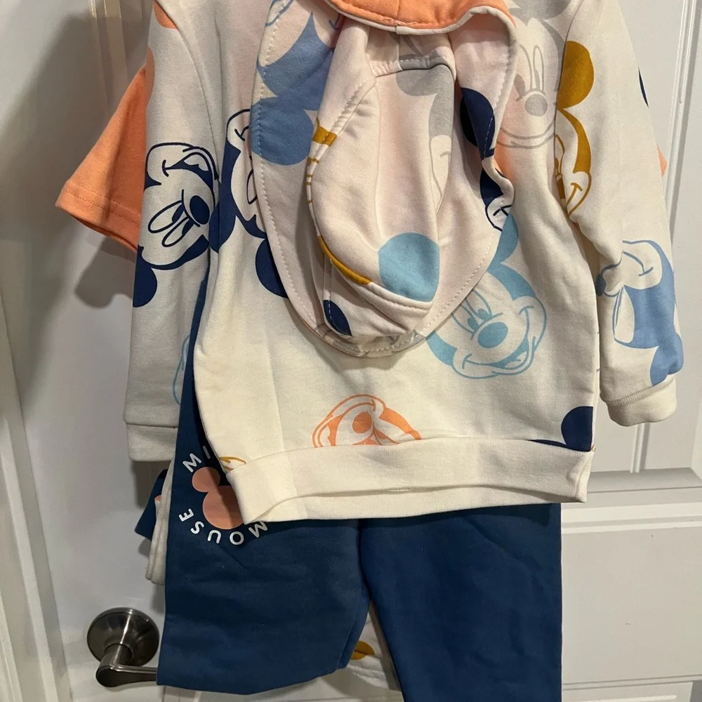 NEW - 5 piece DISNEY Mickey Mouse 5 piece 2T Set -summer colors