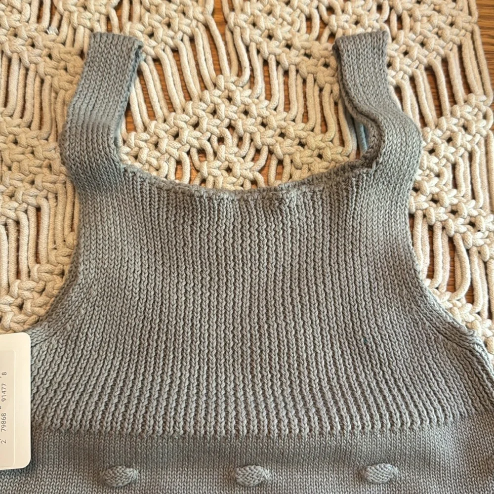 N/A adorable gray