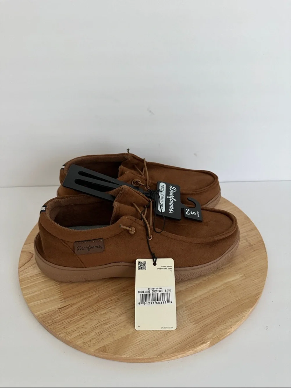 Dearfoams Mens Memory Foam Slip-On Slippers