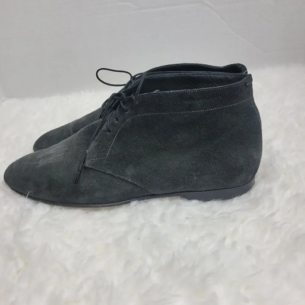 Burberry chukka boots