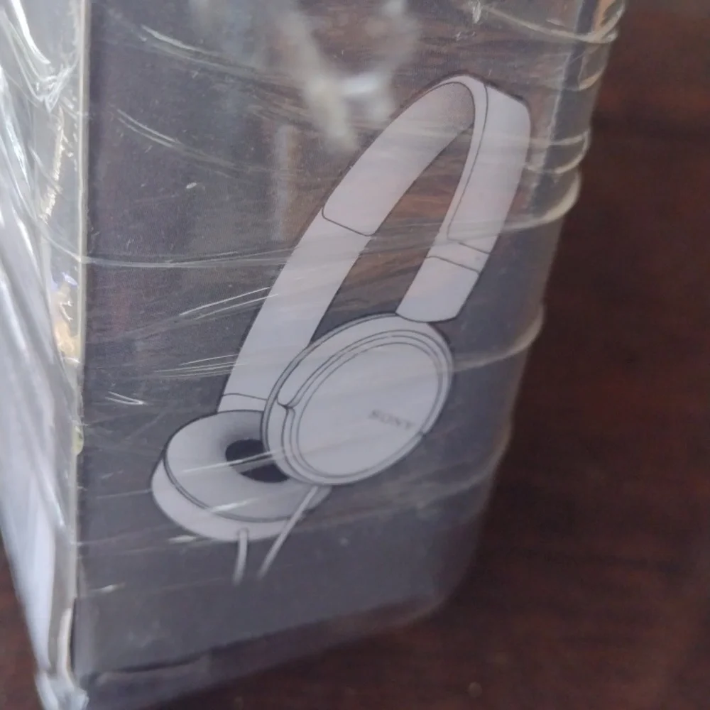 Sony design over