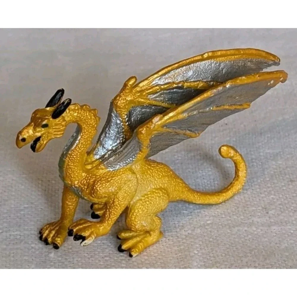 Safari Ltd. included decorative