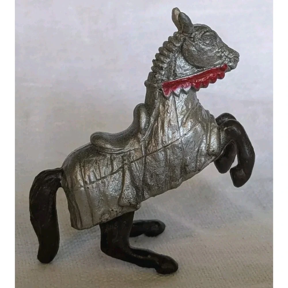 Safari Ltd. horse green