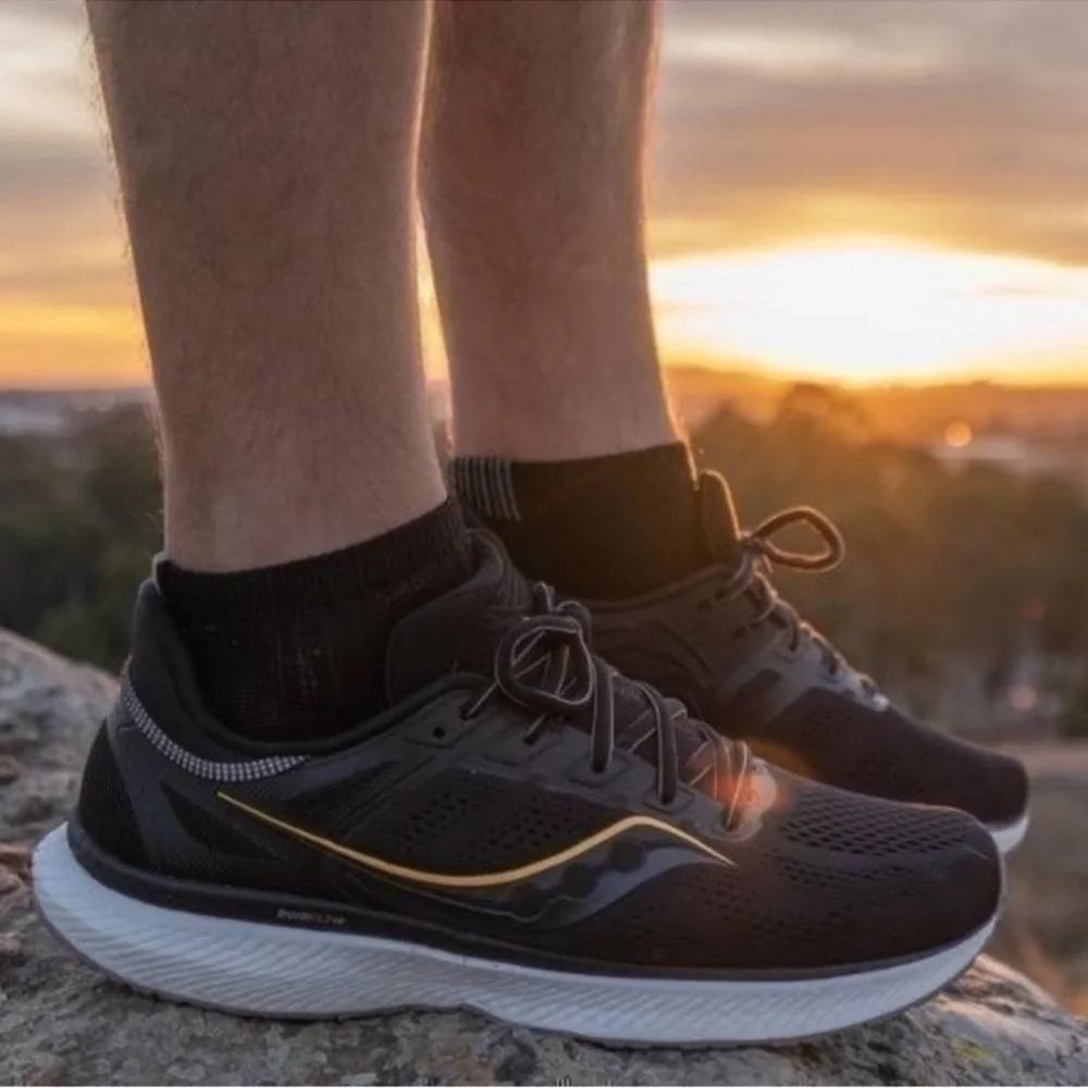 Saucony Running Shoes Black ViziGold Noir Size 8.5