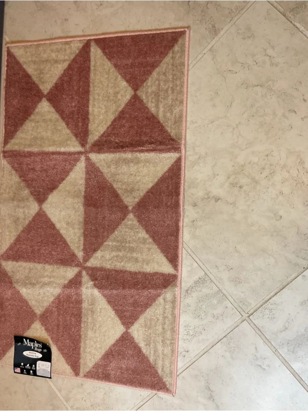 Maples rug geometric