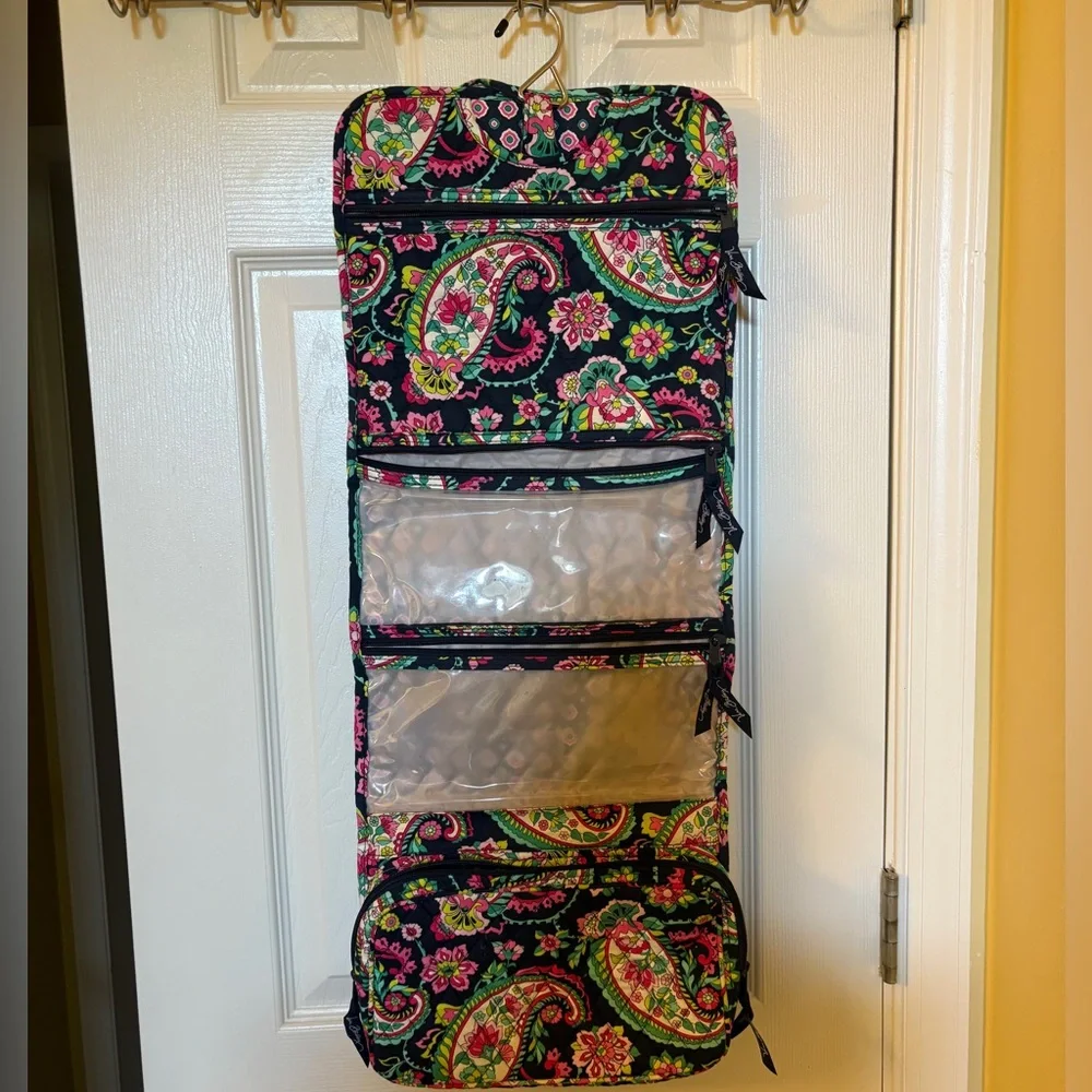 Vera Bradley Hanging Travel Organizer Petal Paisley