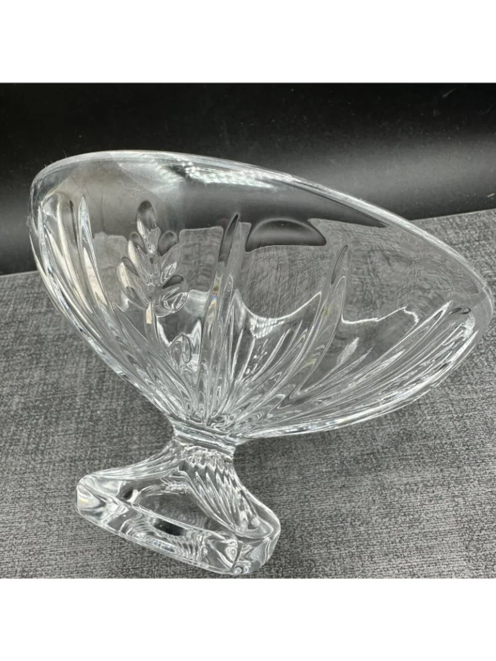Vintage Crystal Footed Bowl Pedestal Candy Dish Starburst Fan 6.25