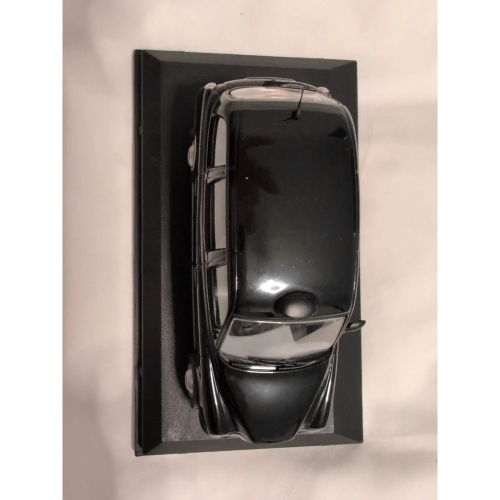 Oxford Diecast step into