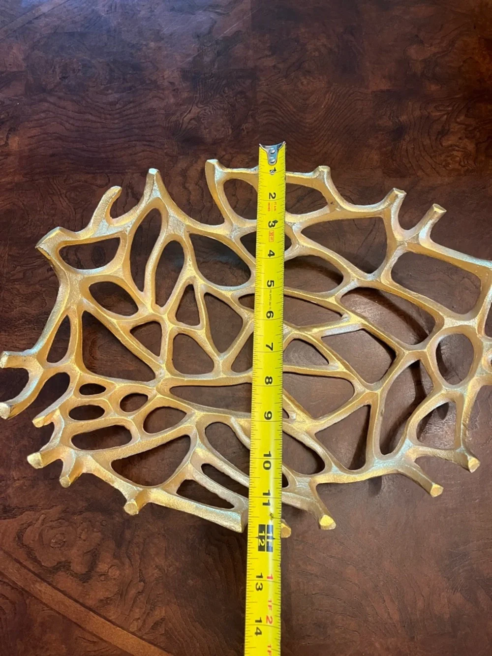 None openwork sculptural