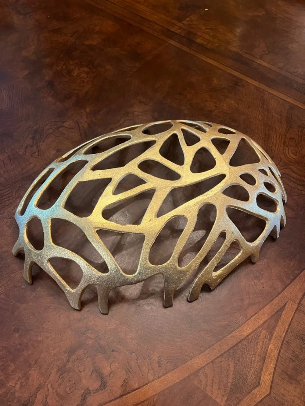 None openwork sculptural