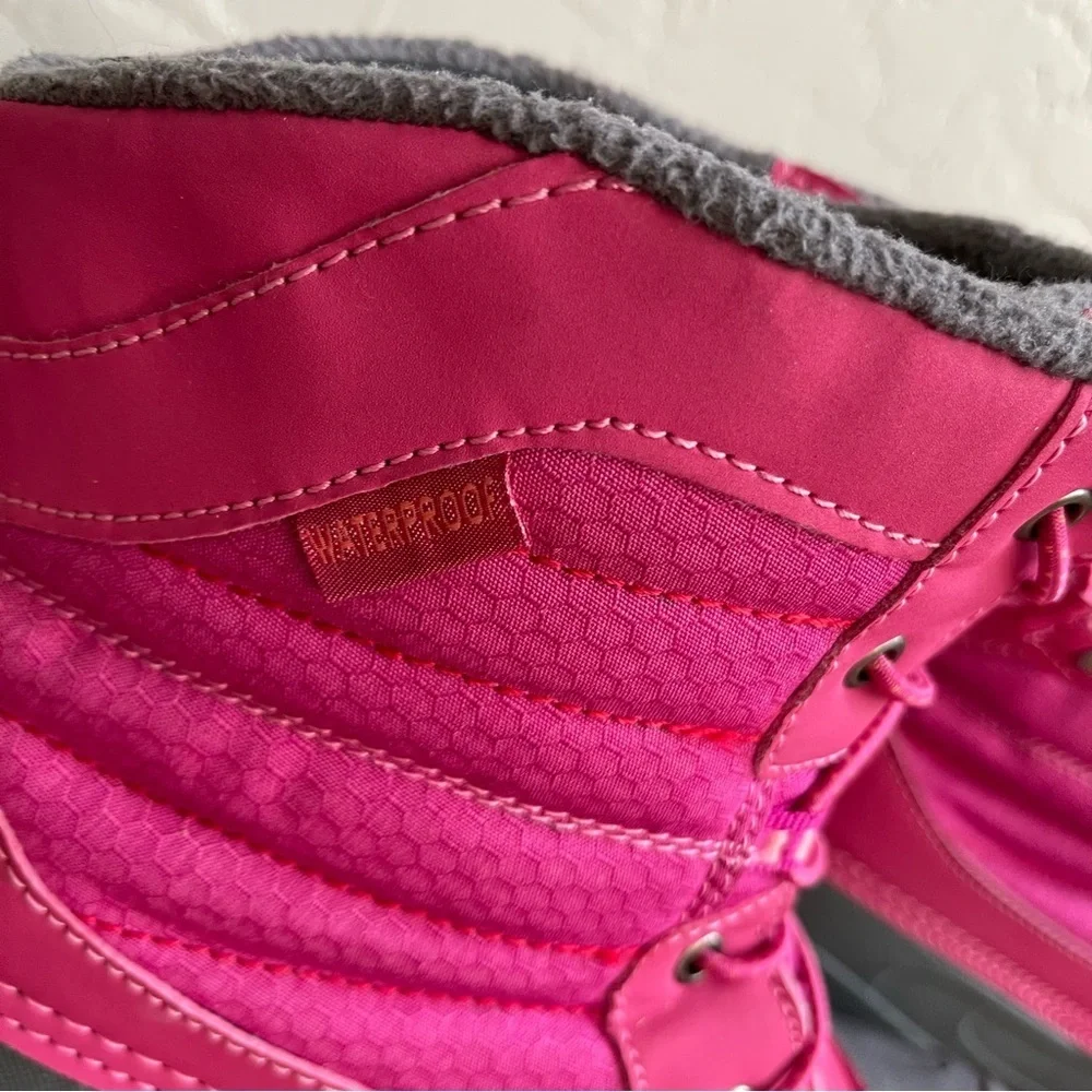 Northside pink gray