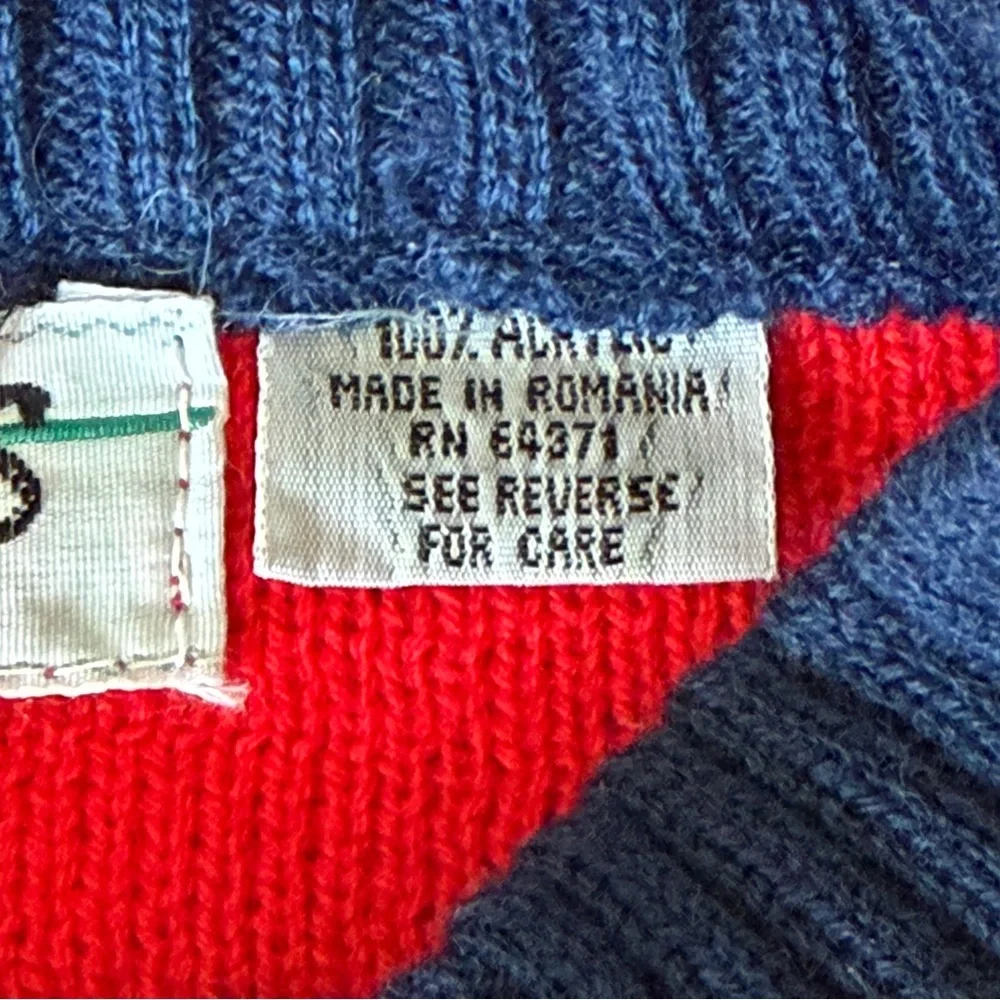 Mergers vintage sweater