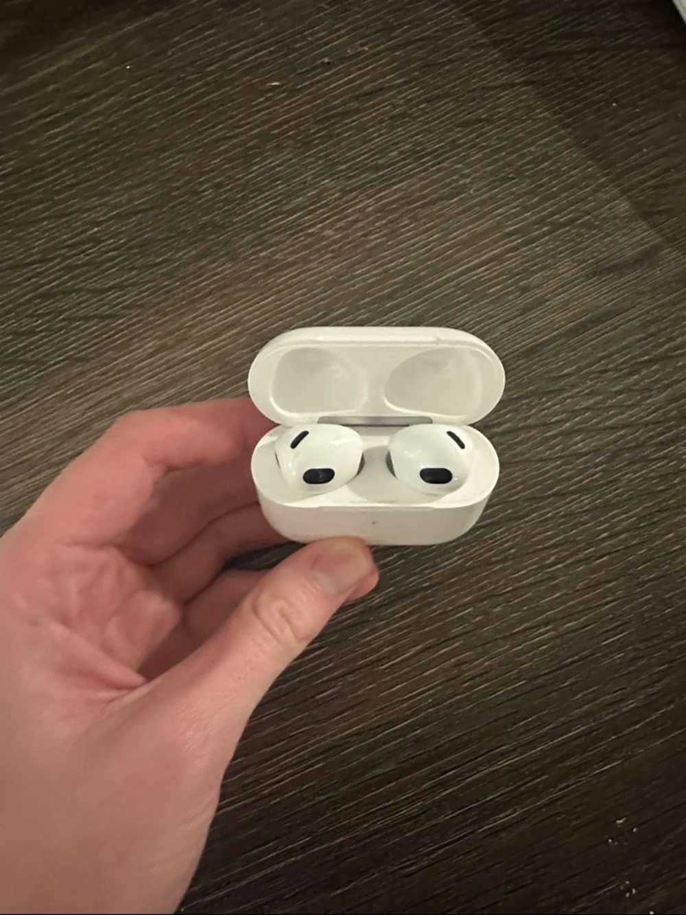 Apple airpods 3rd