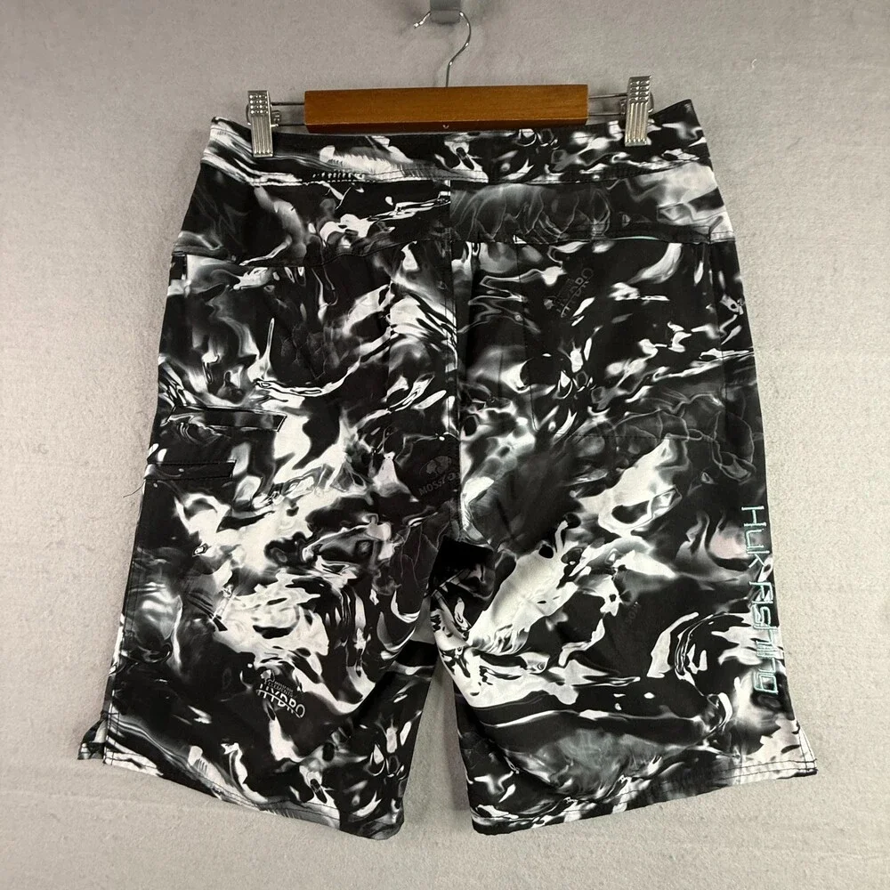 Huk speckles lower