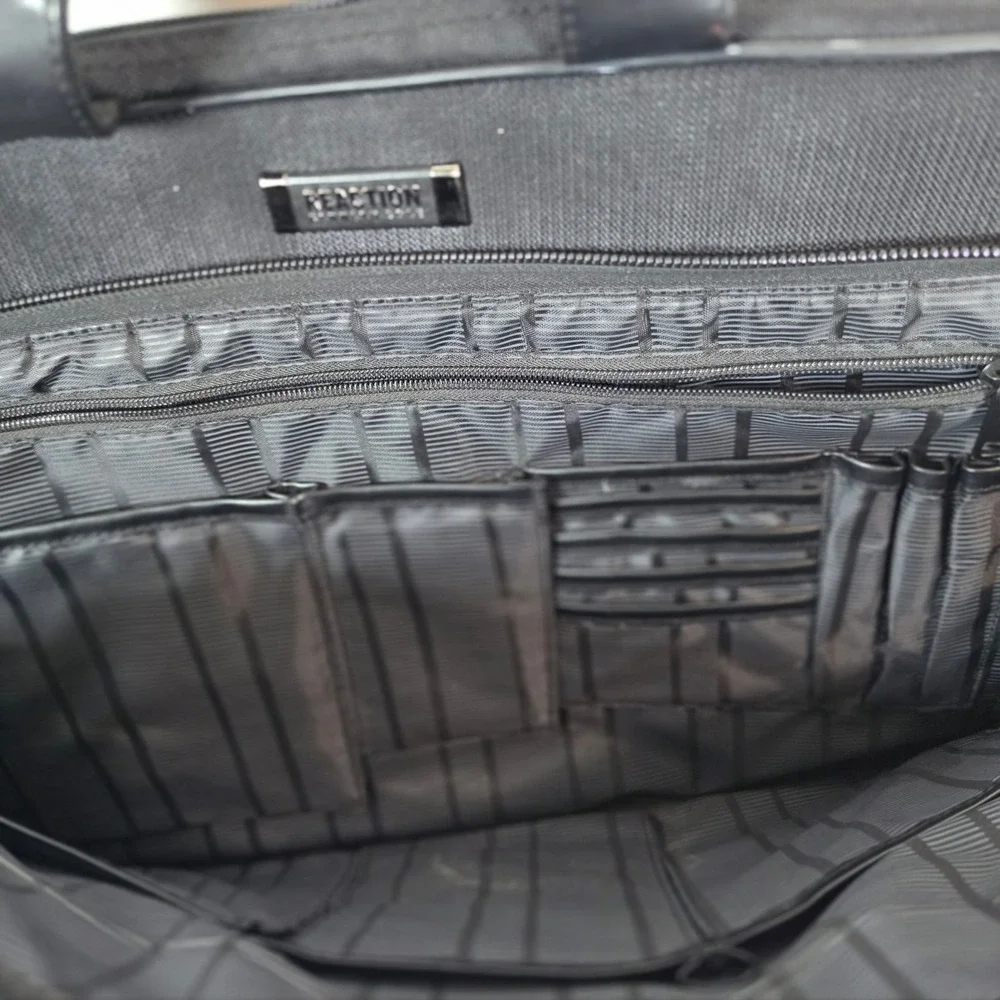 Kenneth Cole Reaction kenneth cole