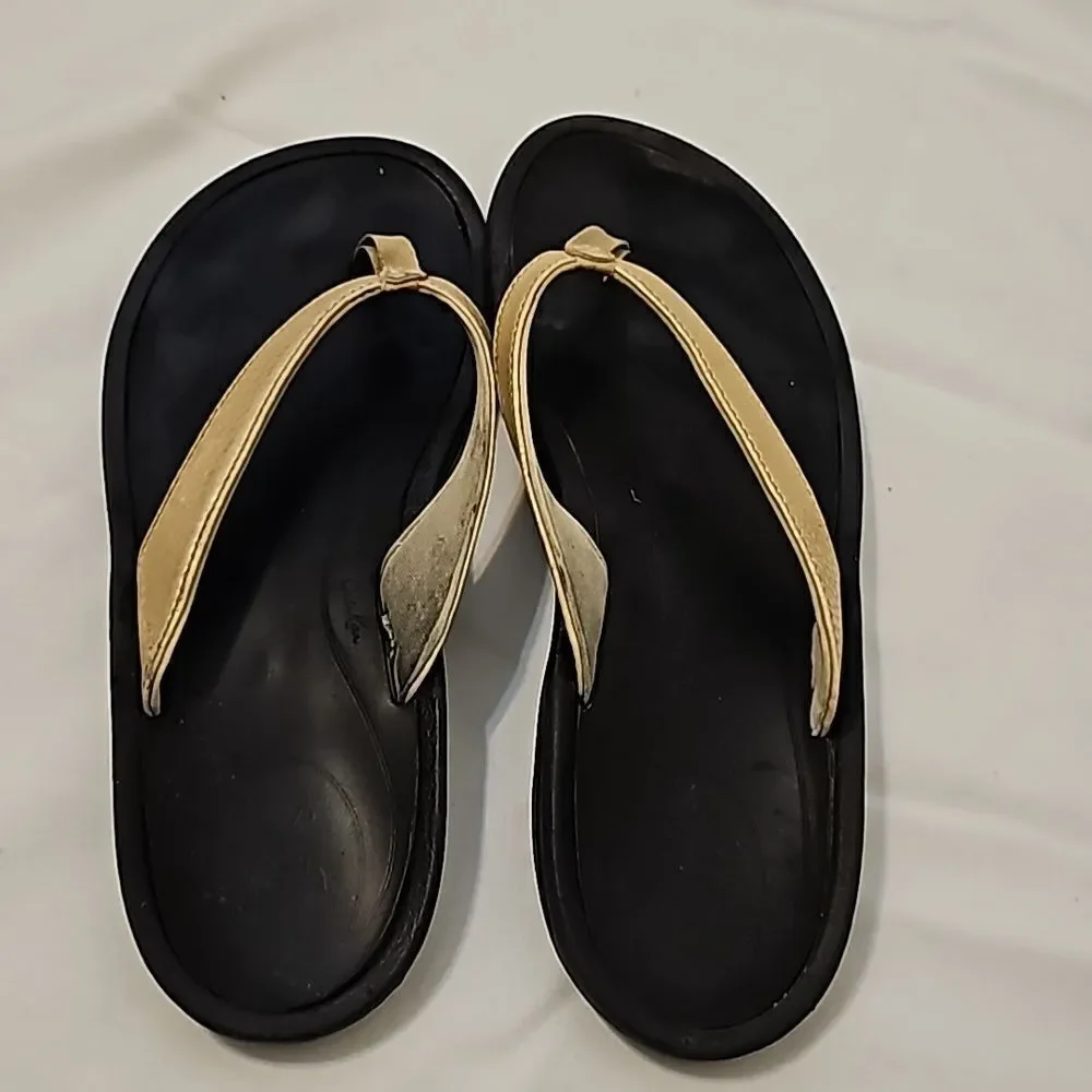 Olukai ho'opio flip flop sandals girls‎ size 39 (9) US gold