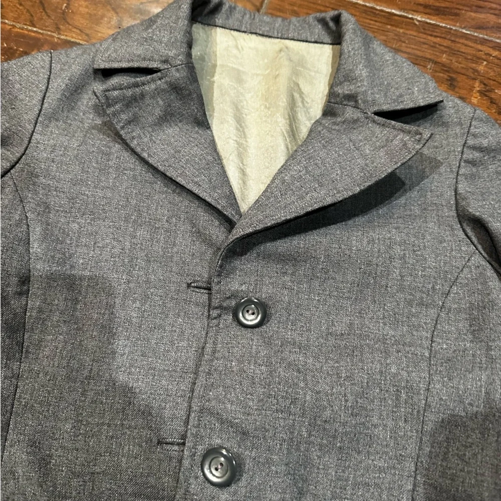 Kids‎ Gray Button-Up Blazer Size 8