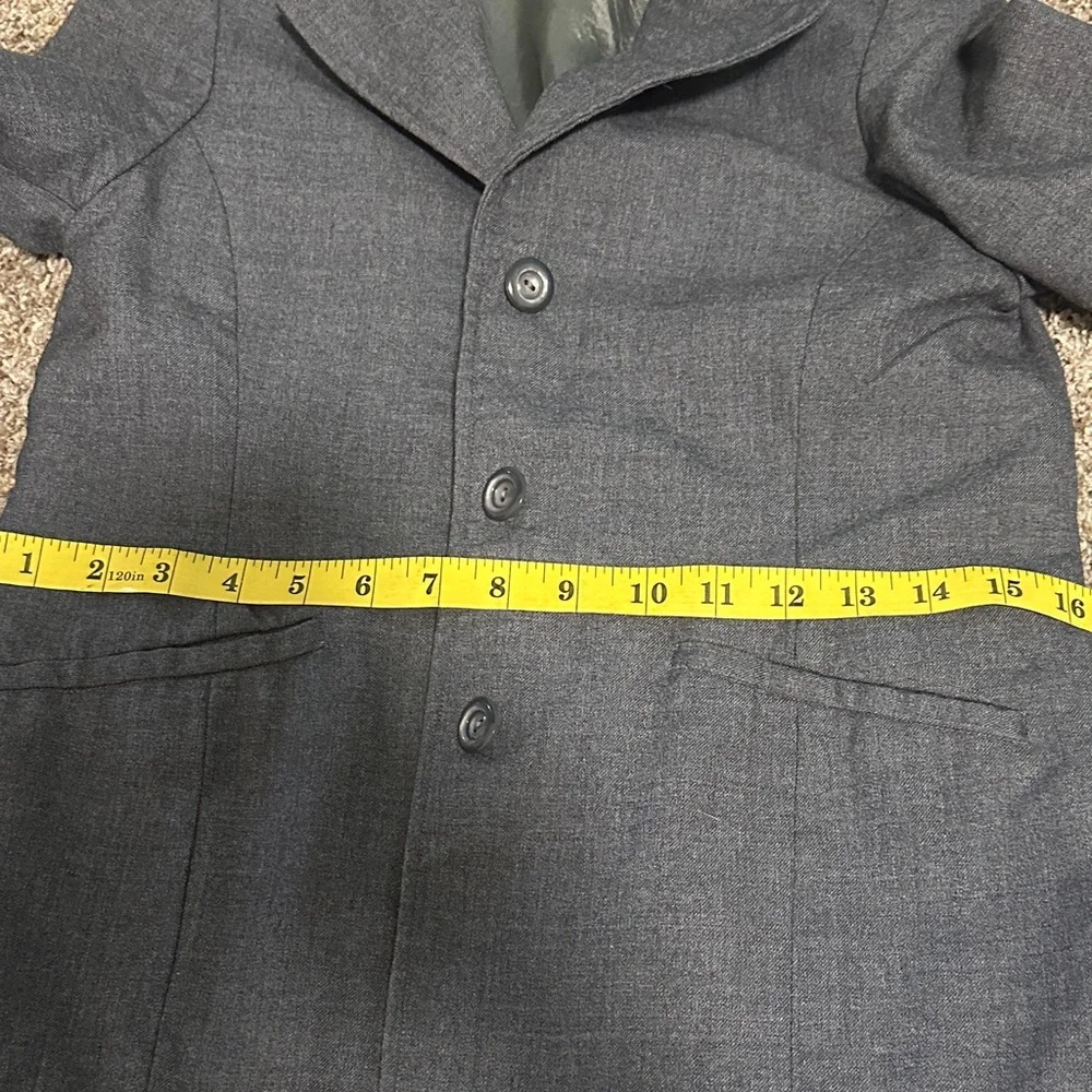 Kids‎ Gray Button-Up Blazer Size 8