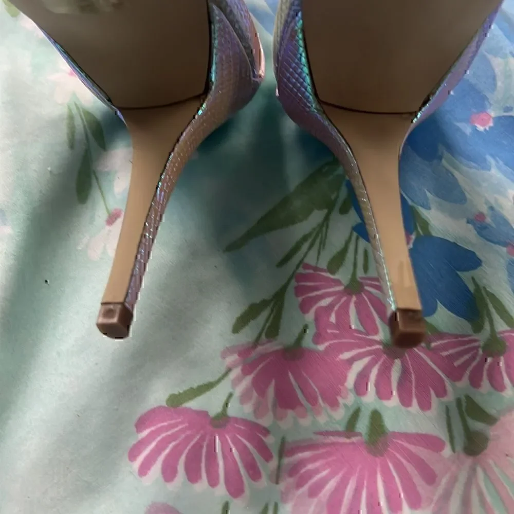 J. Crew show stopping