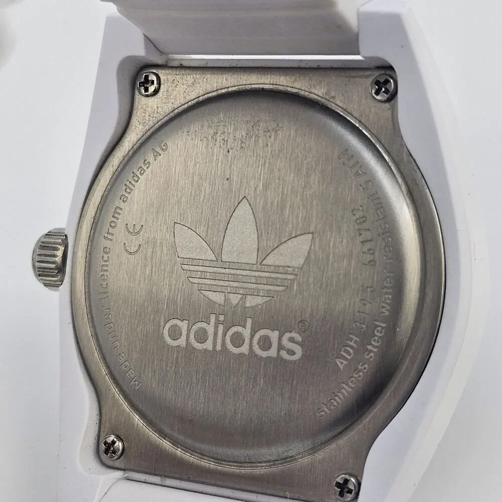 Adidas Men's Watch 41MM Blue White Dial‎ White Plastic Bands New Battery