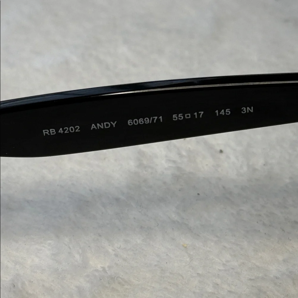 Ray-Ban elegant unisex
