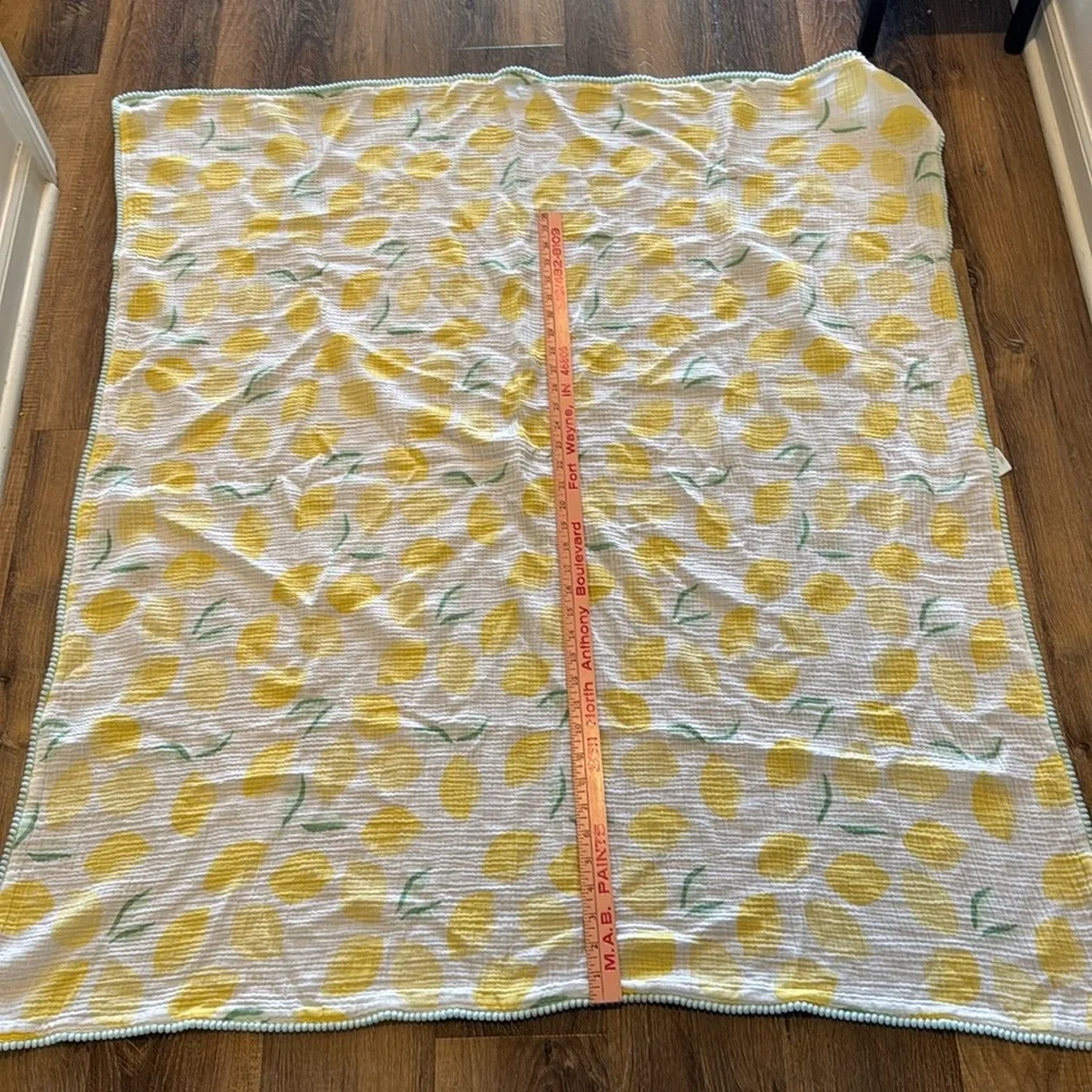 Cloud Island Cotton Swaddling Baby Blanket Lemons Leaves Pom Pom Trim