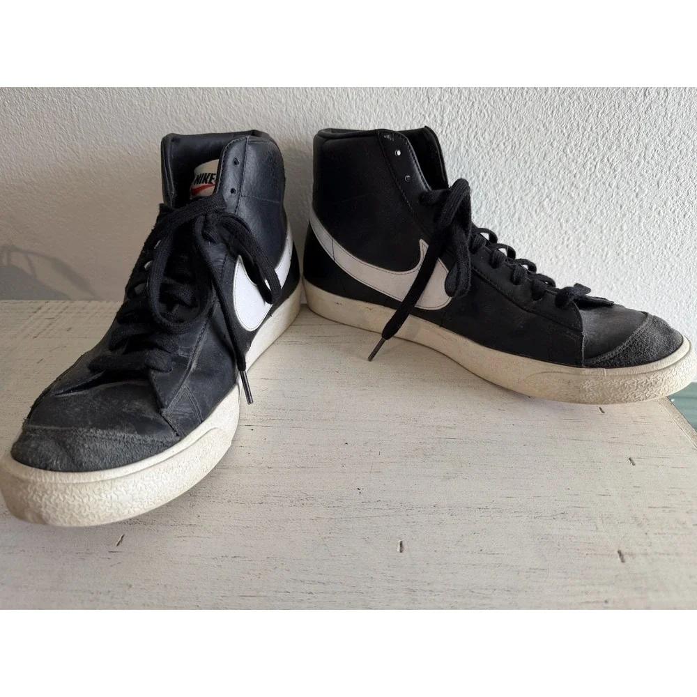 Nike blazer mid