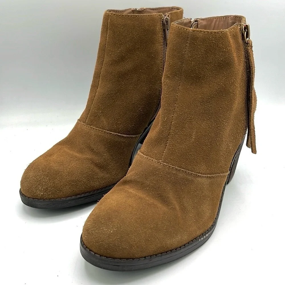 Crown Vintage boot Womens 8 Tan Suede Flynn Zip Fringe pulls Cowgirl western