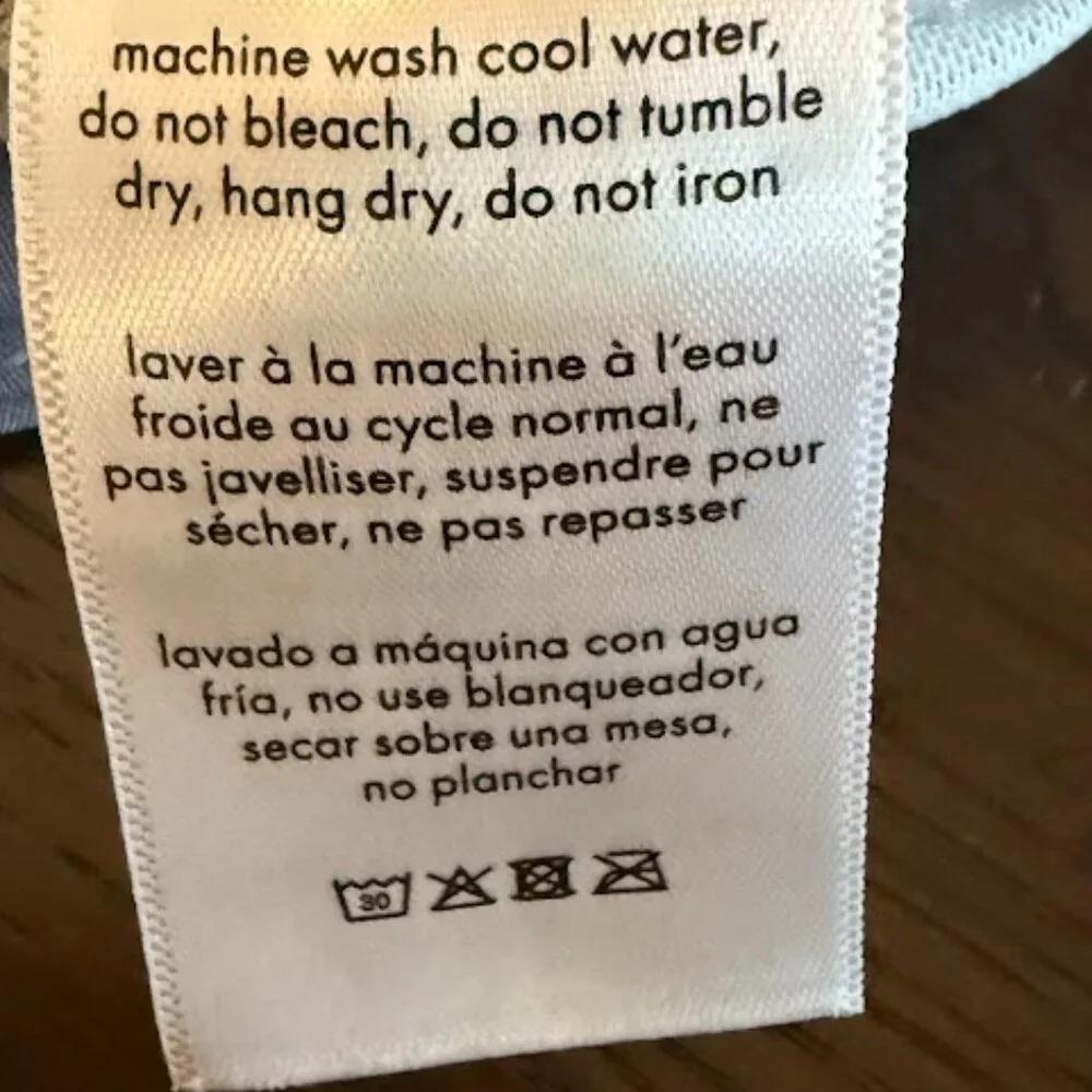 Onia polyester nylon nwot